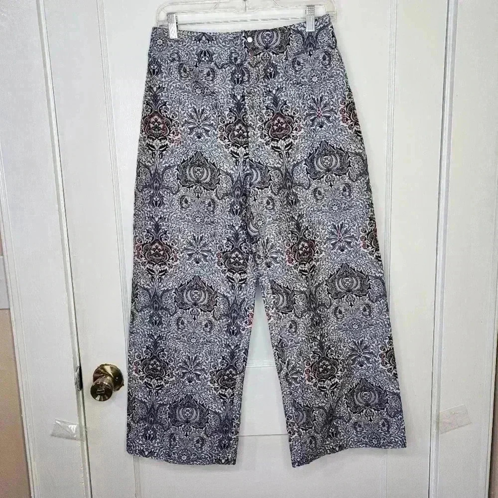 Urban Outfitters Julie Jacquard High Rise Victorian Cropped Pants Size 6